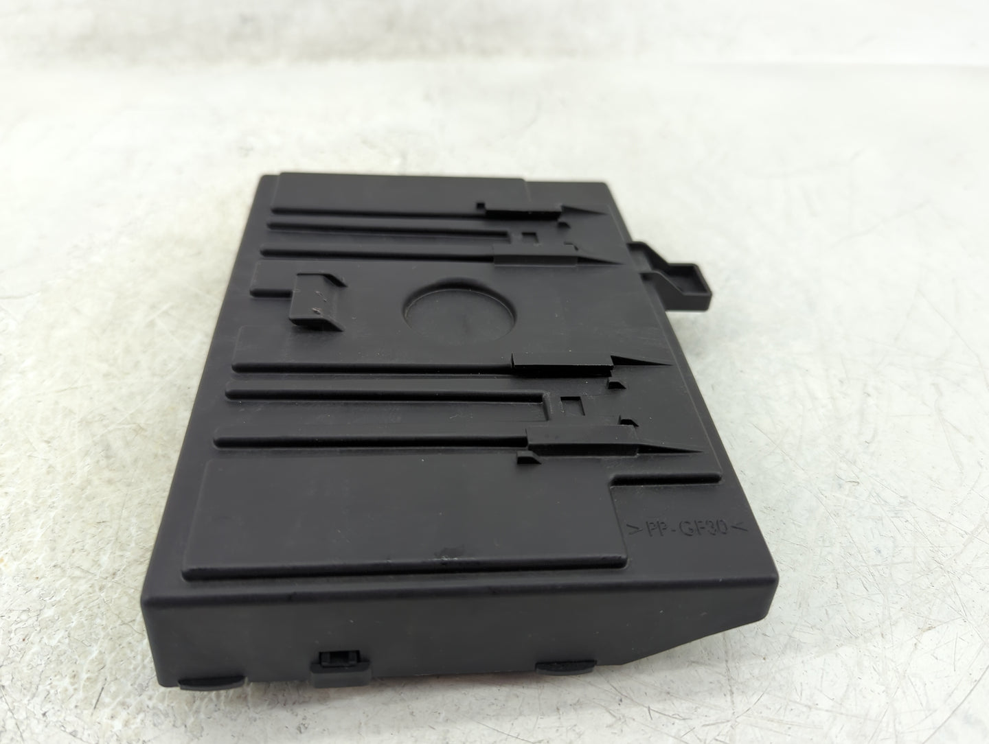 2011-2014 Mazda 2 Body Control Module Bcm Inner Cabin Fuse Box - Oemusedautoparts1.com