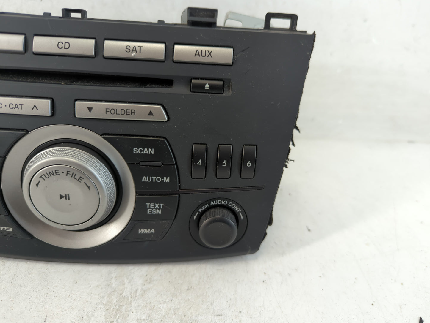 2011 Mazda 3 Radio AM FM Cd Player Receiver Replacement P/N:BBM5 66 AR0 523129, BBM7 66 ARX Fits OEM Used Auto Parts - Oemus