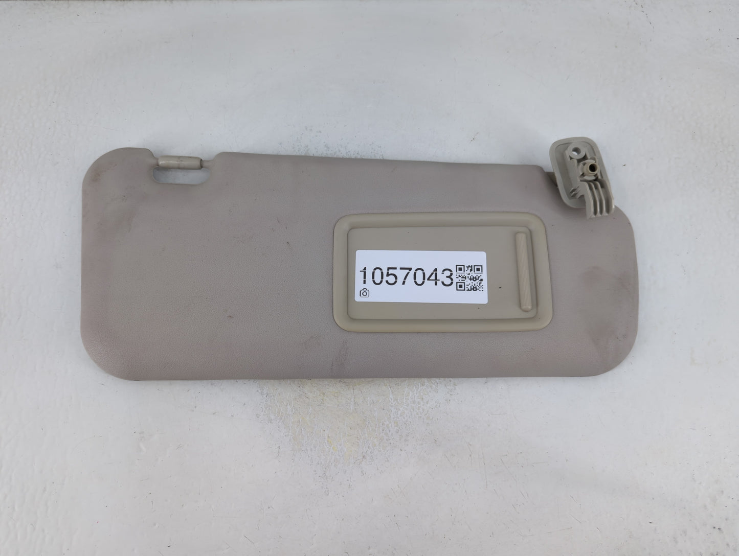 2010-2013 Mazda 3 Sun Visor Shade Replacement Passenger Right Mirror Fits Fits 2010 2011 2012 2013 OEM Used Auto Parts - Oem