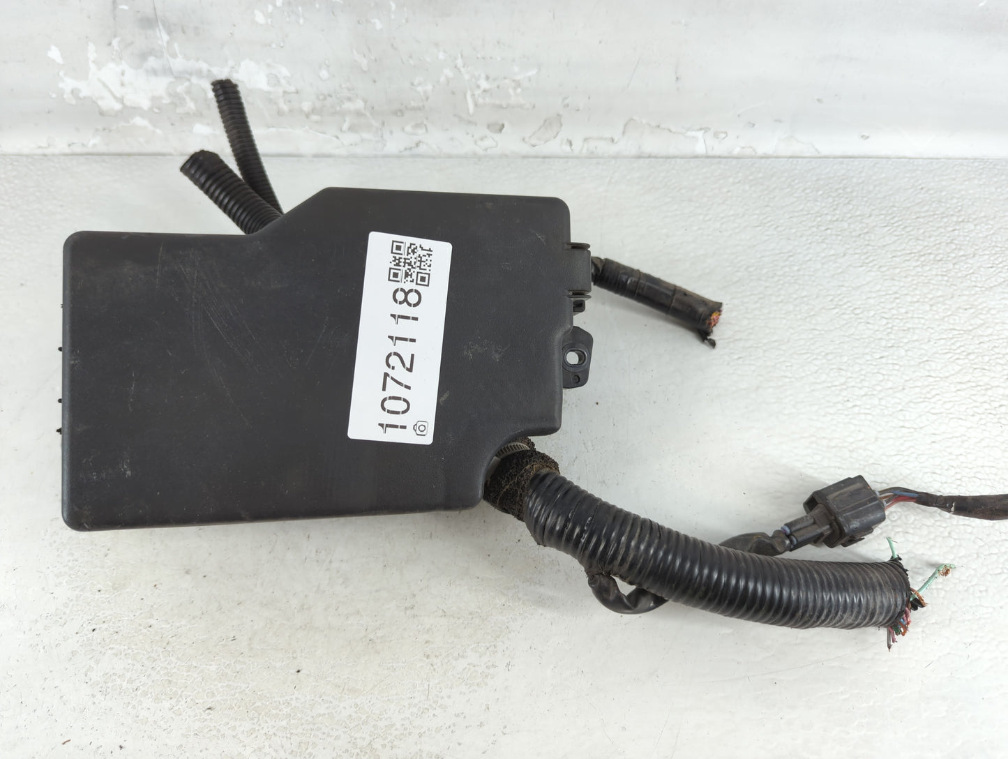 2011 Mazda 3 Fusebox Fuse Box Panel Relay Module P/N:BBM6-66761 Fits OEM Used Auto Parts - Oemusedautoparts1.com