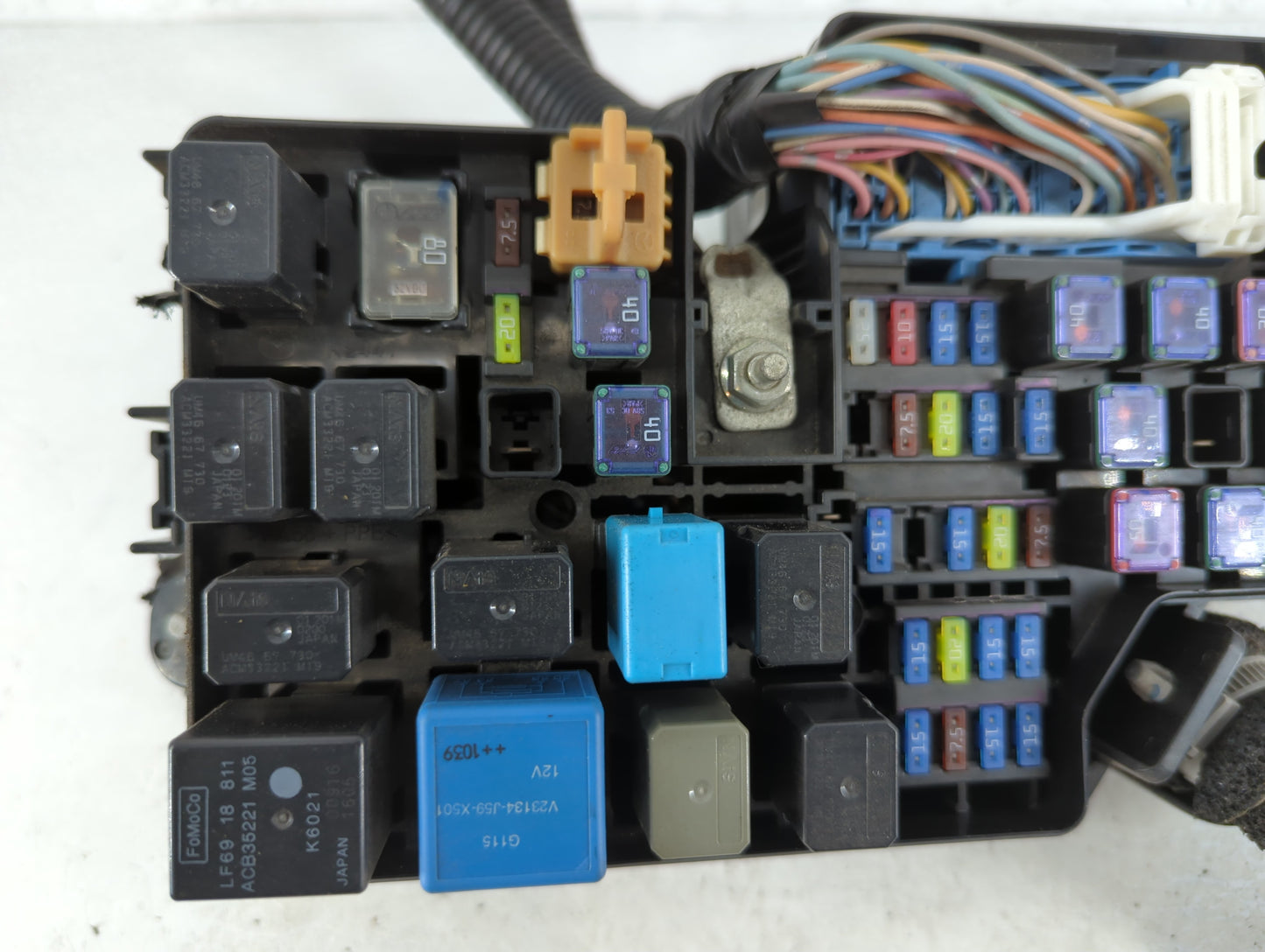 2011 Mazda 3 Fusebox Fuse Box Panel Relay Module P/N:BBM6-66761 Fits OEM Used Auto Parts - Oemusedautoparts1.com