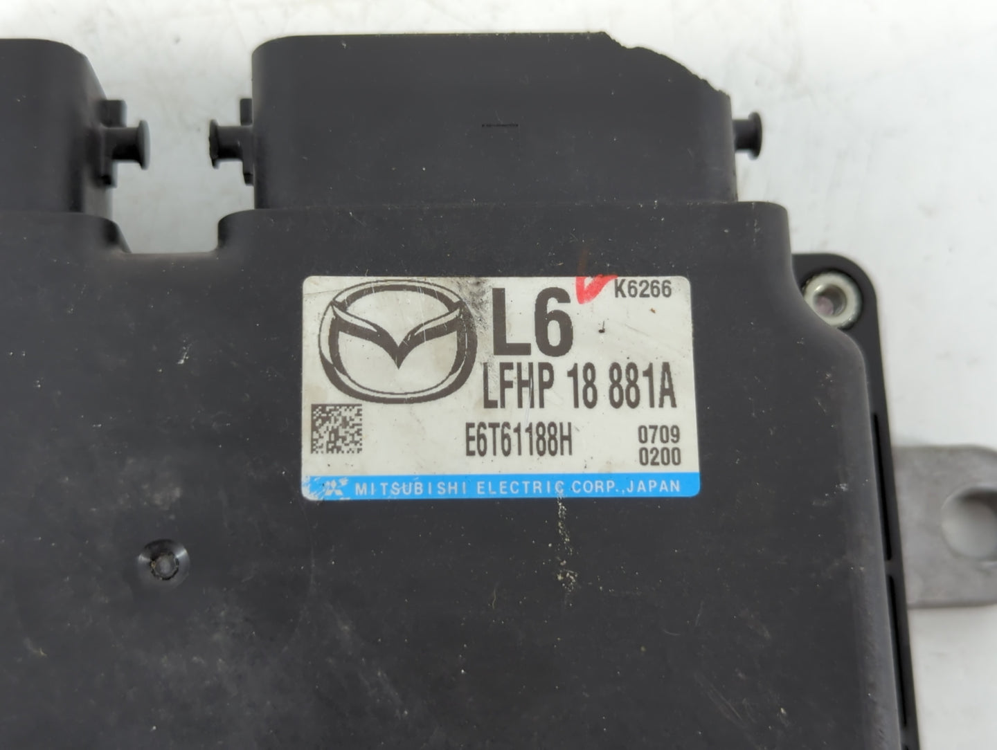 2011 Mazda 3 PCM Engine Control Computer ECU ECM PCU OEM P/N:LFHP 18 881 A Fits OEM Used Auto Parts - Oemusedautoparts1.com