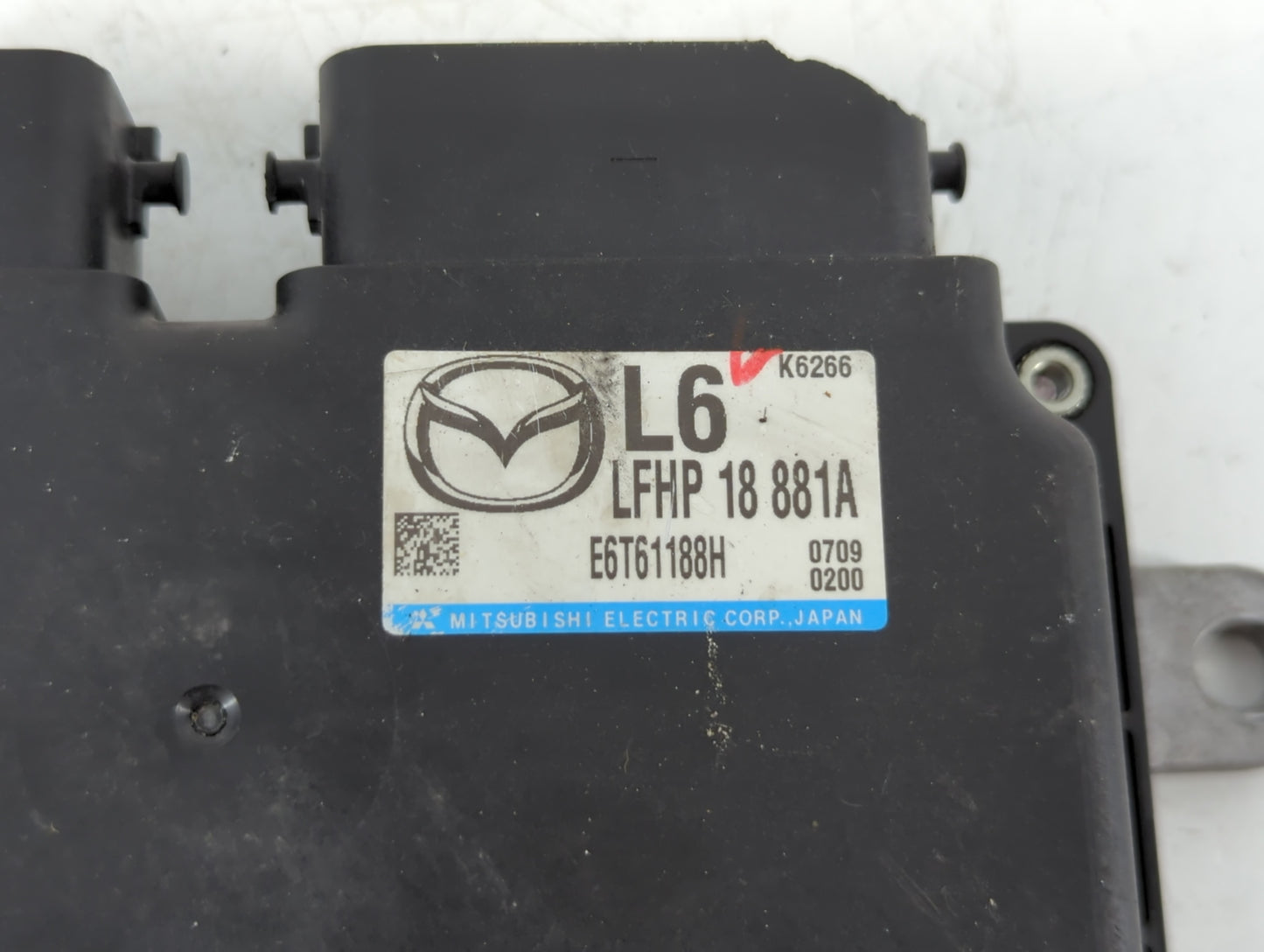 2011 Mazda 3 PCM Engine Control Computer ECU ECM PCU OEM P/N:LFHP 18 881 A Fits OEM Used Auto Parts - Oemusedautoparts1.com