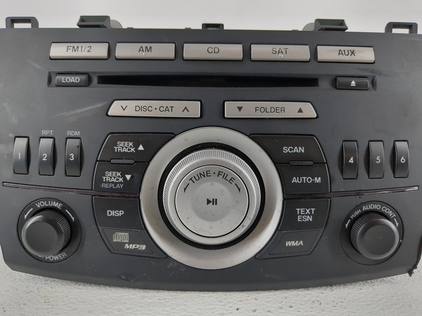 2011 Mazda 3 Radio AM FM Cd Player Receiver Replacement P/N:BBM5 66 AR0 Fits OEM Used Auto Parts - Oemusedautoparts1.com