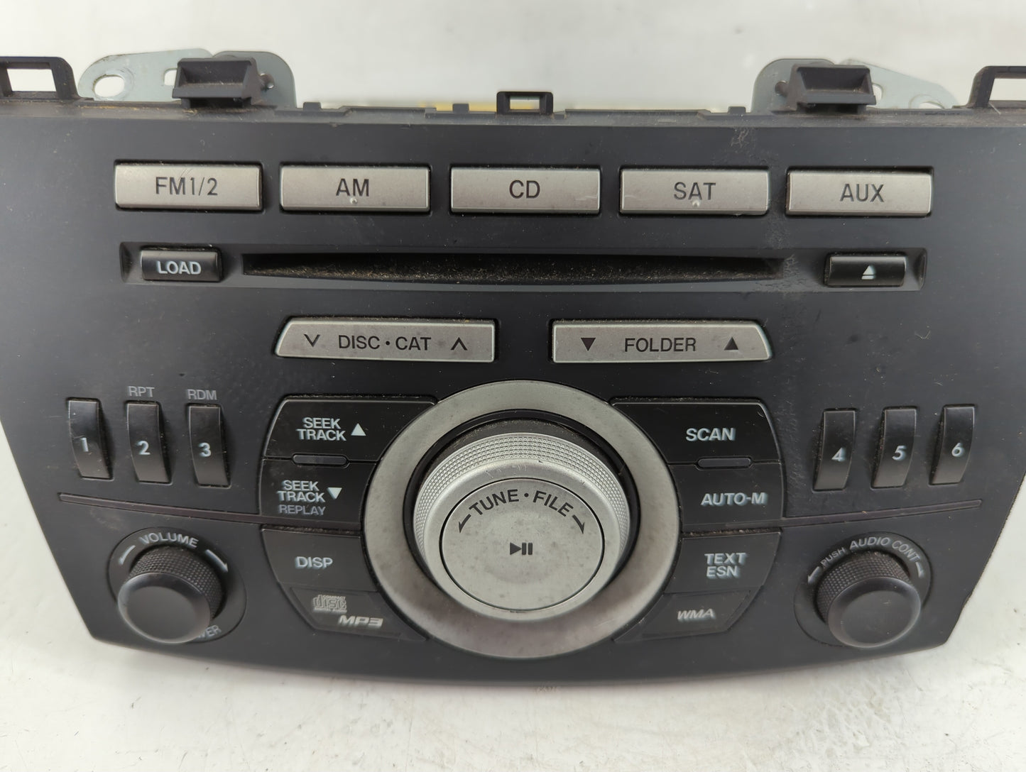 2011 Mazda 3 Radio AM FM Cd Player Receiver Replacement P/N:BBM5 66 AR0 Fits OEM Used Auto Parts - Oemusedautoparts1.com