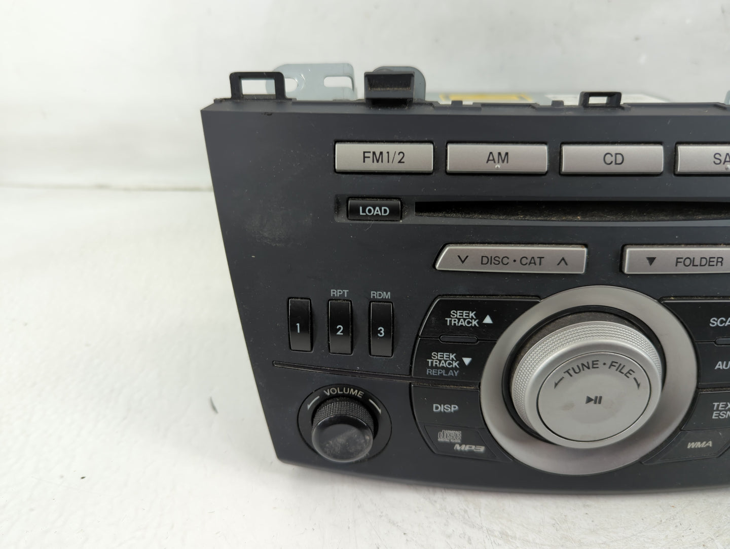 2011 Mazda 3 Radio AM FM Cd Player Receiver Replacement P/N:BBM5 66 AR0 14792746 Fits OEM Used Auto Parts - Oemusedautoparts