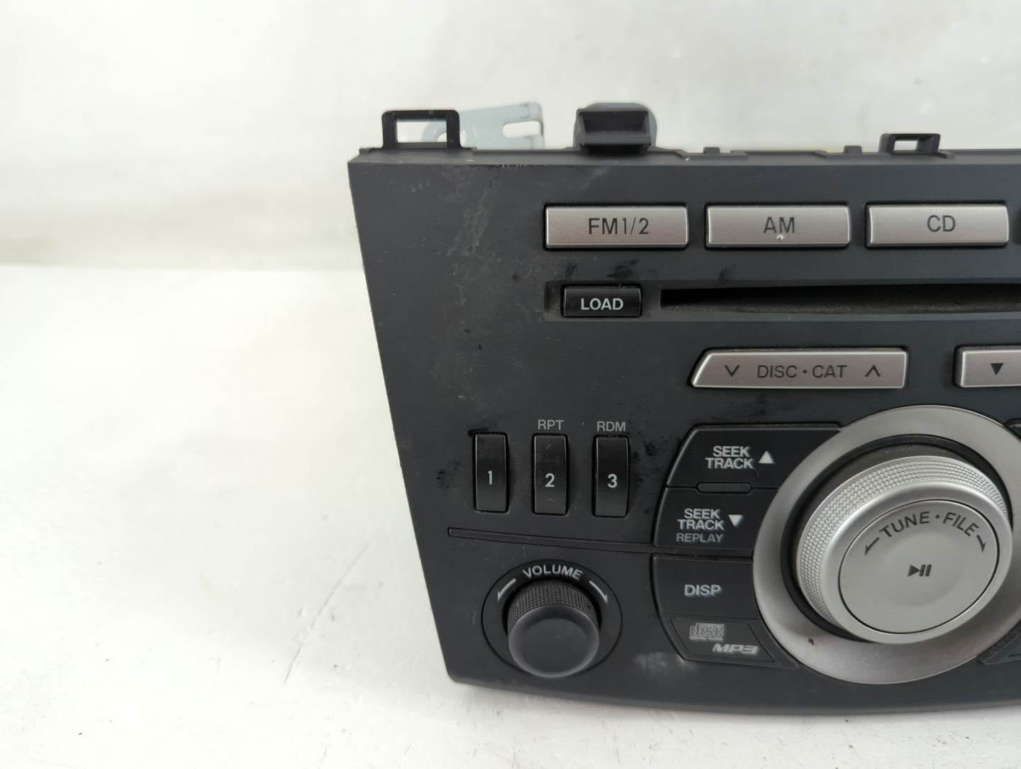 2011 Mazda 3 Radio AM FM Cd Player Receiver Replacement P/N:BBM7 66 ARX Fits OEM Used Auto Parts - Oemusedautoparts1.com