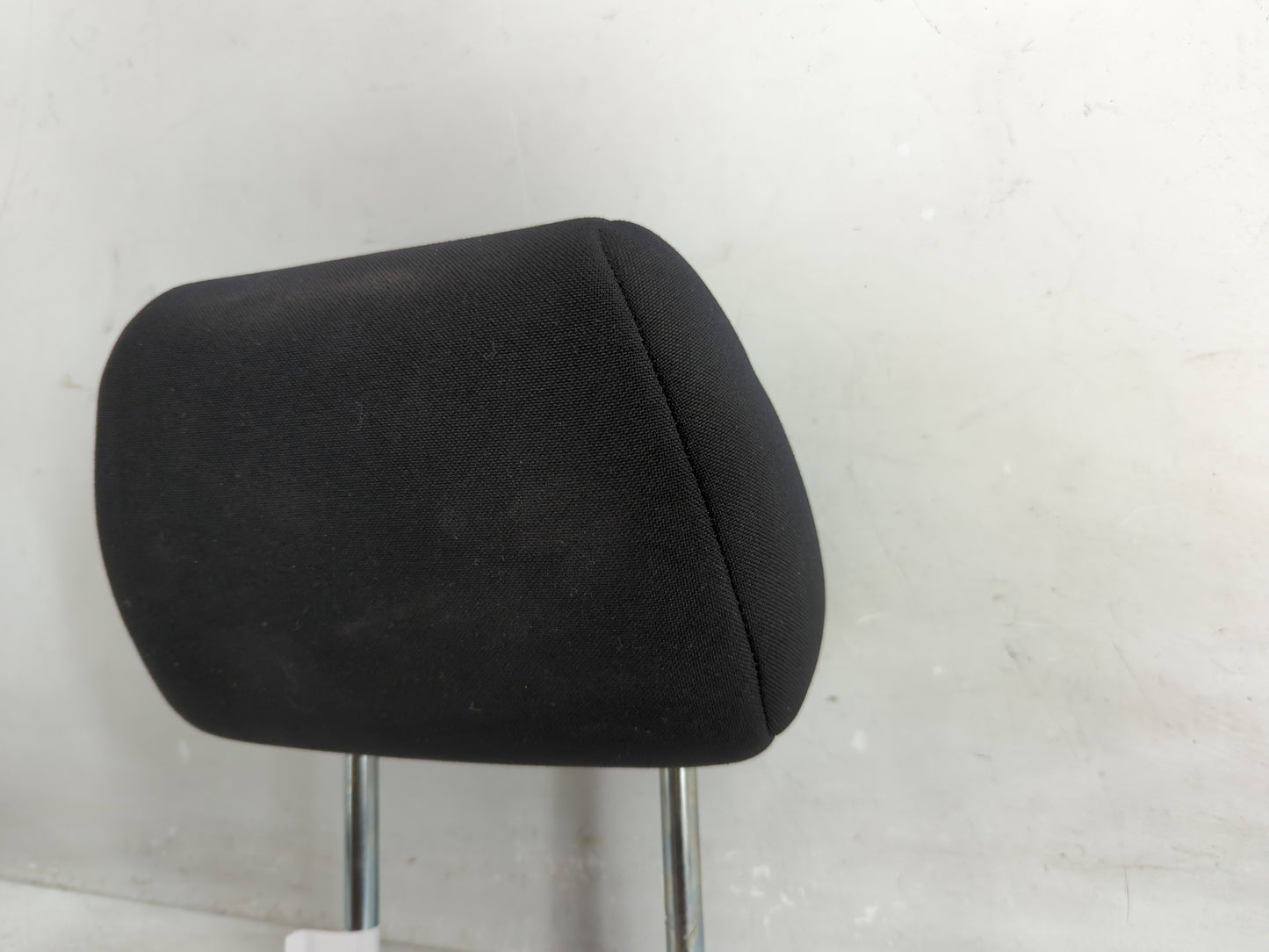 2011 Mazda 3 Headrest Head Rest Front Driver Passenger Seat Fits Fits 2005 2006 2007 OEM Used Auto Parts - Oemusedautoparts1