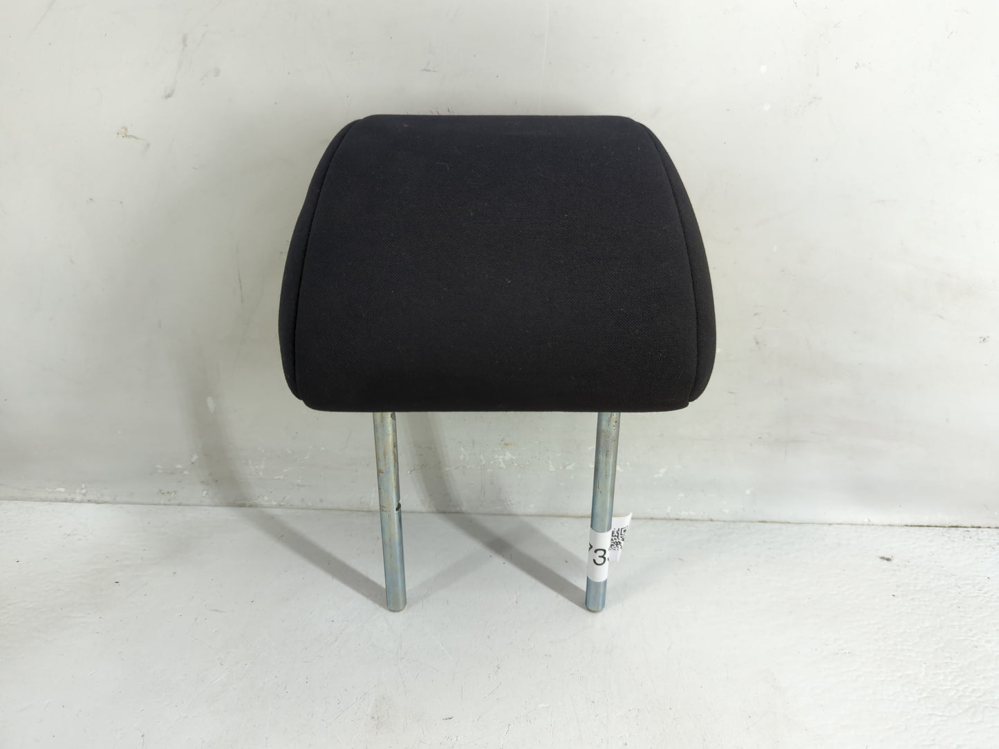 2011 Mazda 3 Headrest Head Rest Front Driver Passenger Seat Fits Fits 2005 2006 2007 OEM Used Auto Parts - Oemusedautoparts1