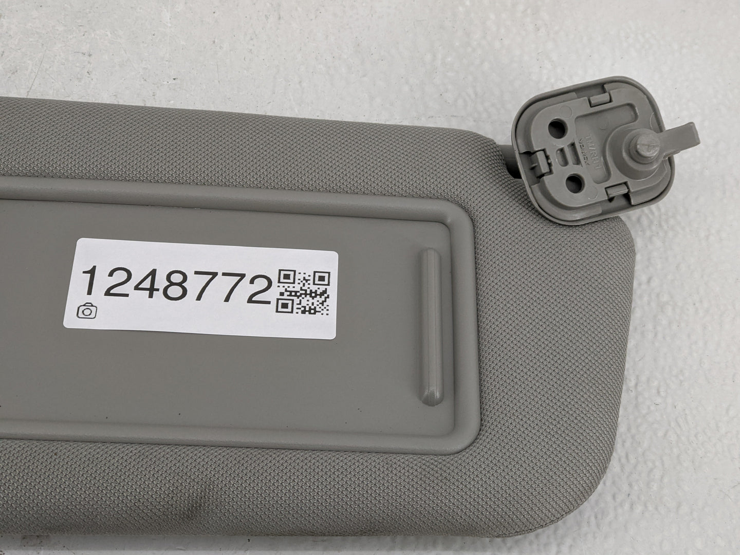 2010-2013 Mazda 3 Sun Visor Shade Replacement Passenger Right Mirror Fits Fits 2010 2011 2012 2013 OEM Used Auto Parts - Oem