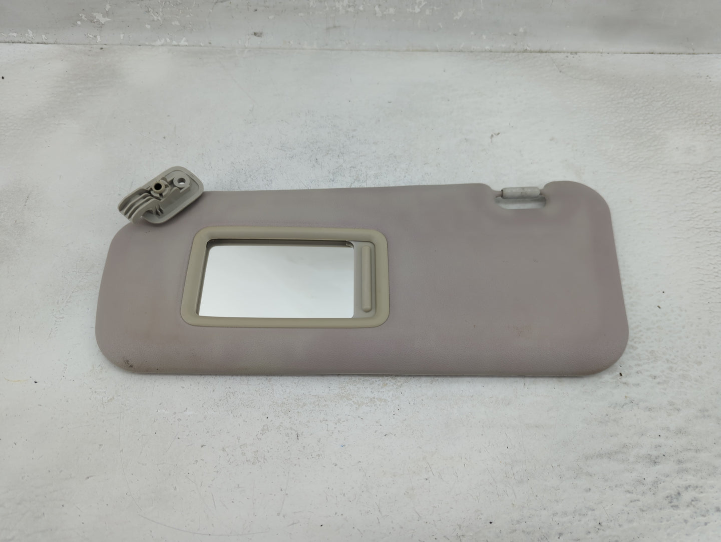 2010-2013 Mazda 3 Sun Visor Shade Replacement Passenger Right Mirror Fits Fits 2010 2011 2012 2013 OEM Used Auto Parts - Oem