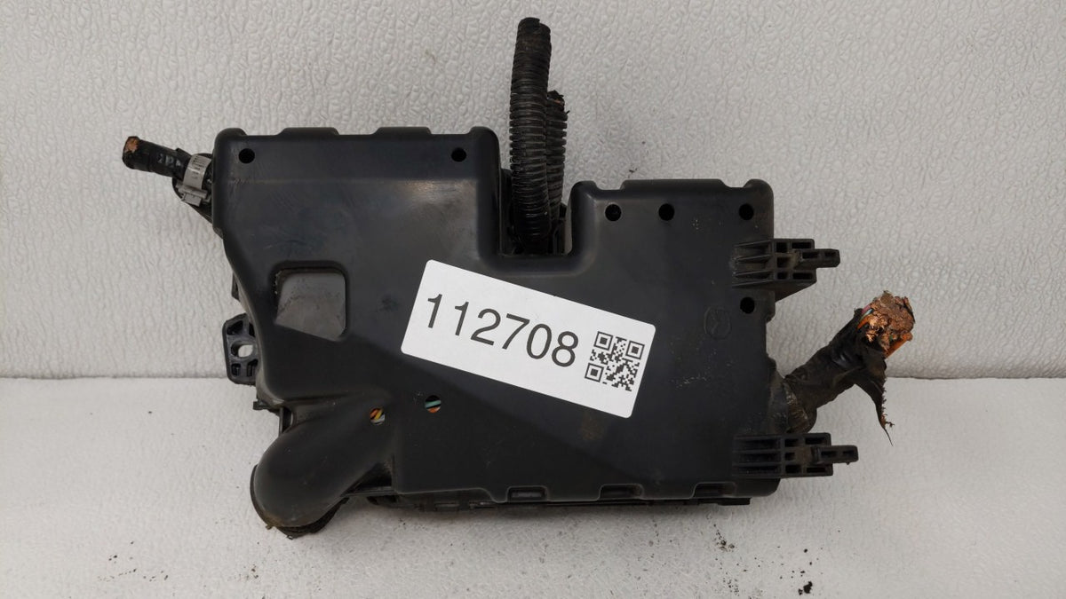 2010-2011 Mazda 3 Fusebox Fuse Box Panel Relay Module Fits Fits 2010 2011 OEM Used Auto Parts - Oemusedautoparts1.com