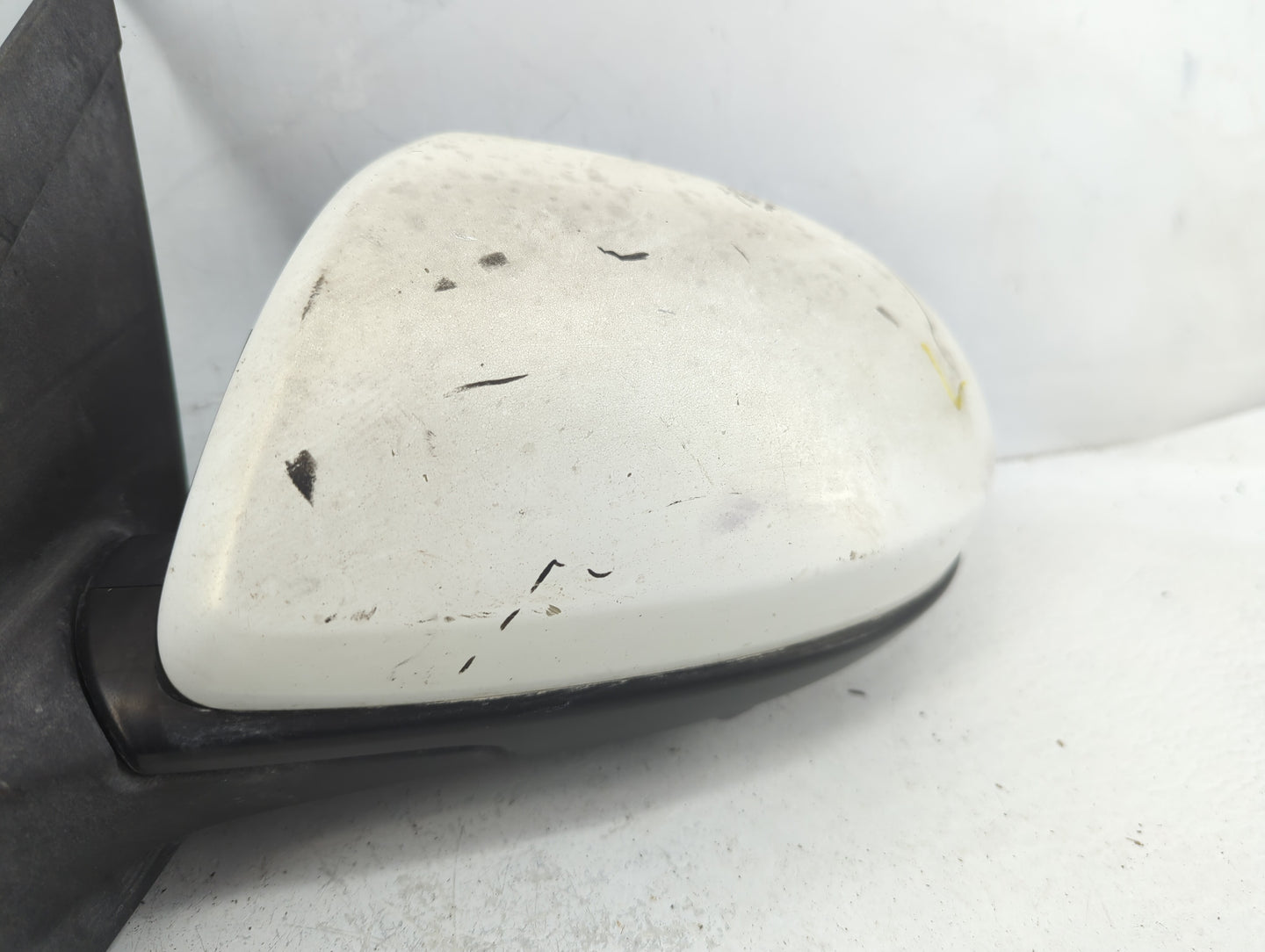 2010-2013 Mazda 3 Driver Side View Mirror - Left Door Mirror OEM Used - Oemusedautoparts1.com