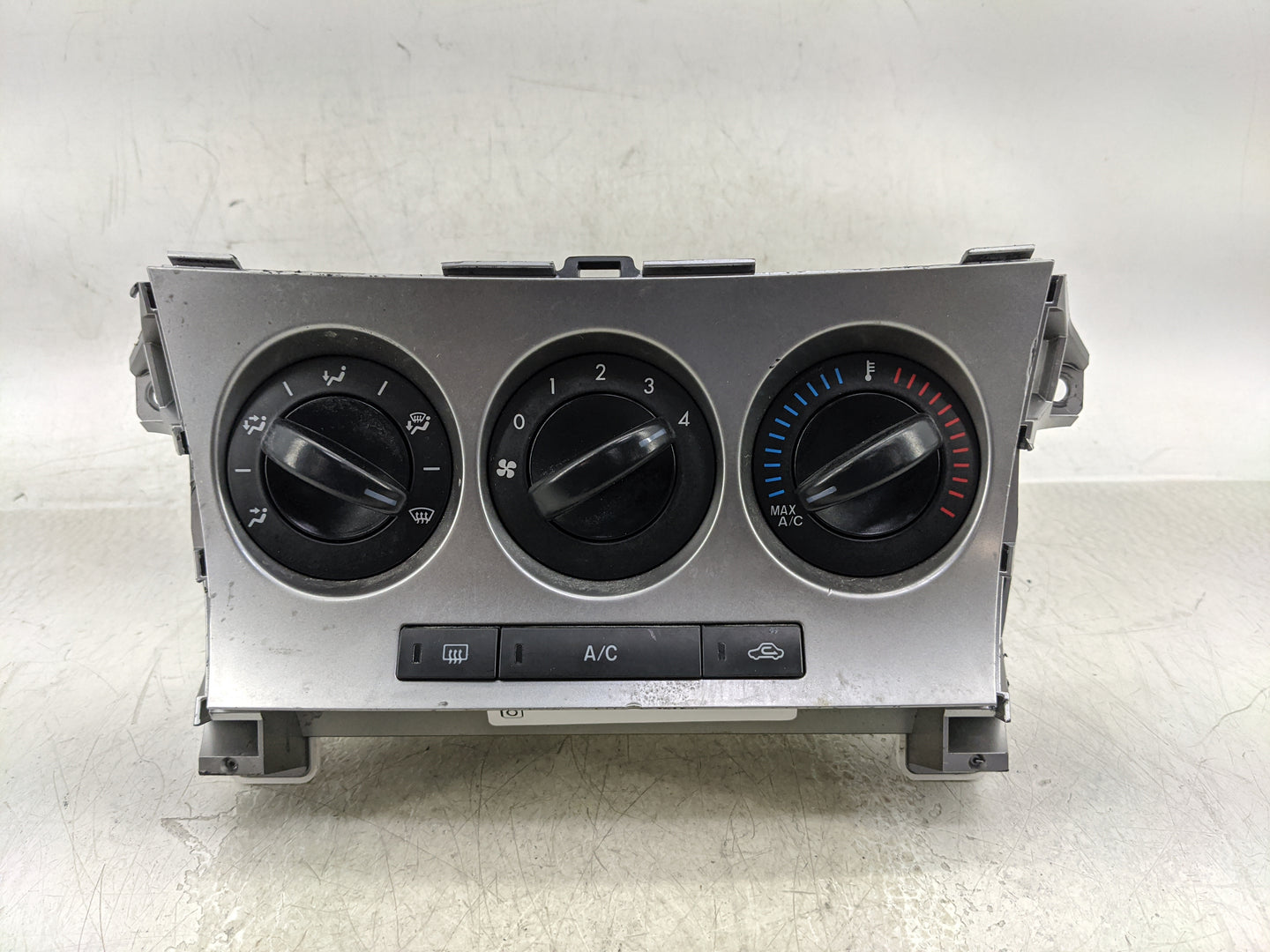 2010-2011 Mazda 3 Climate Control Module Temperature AC/Heater Replacement Fits Fits 2010 2011 OEM Used Auto Parts - Oemused