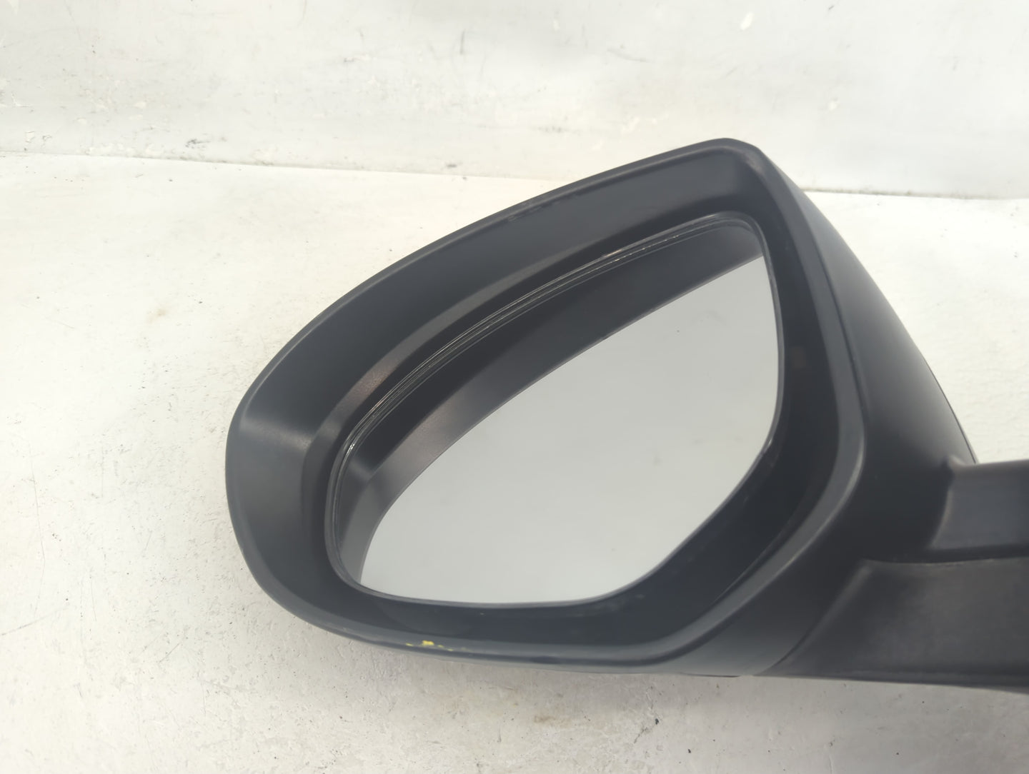 2010-2013 Mazda 3 Driver Side View Mirror - Left Door Mirror OEM Used - Oemusedautoparts1.com