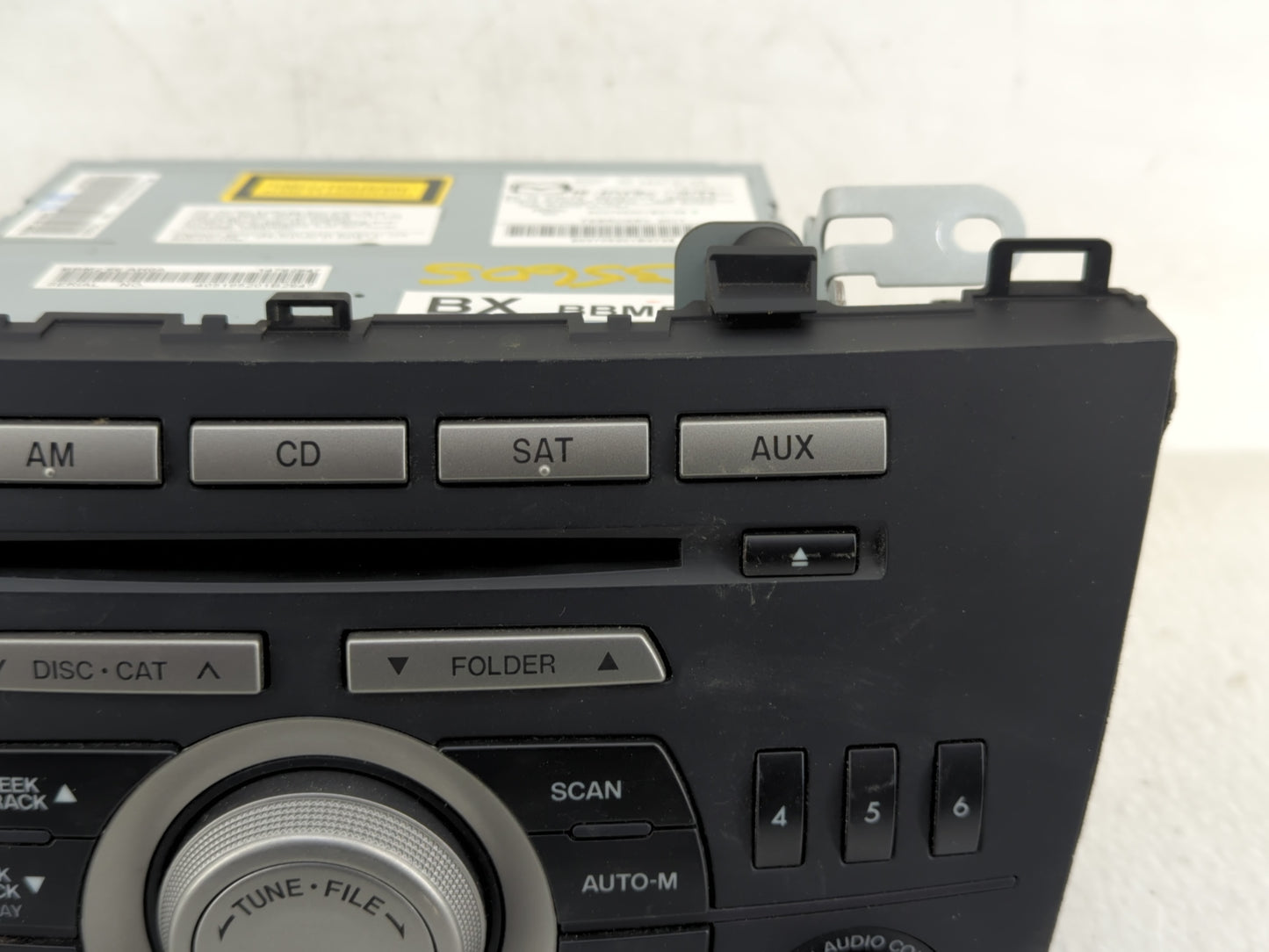 2011 Mazda 3 Radio AM FM Cd Player Receiver Replacement P/N:BBM566AR0 Fits OEM Used Auto Parts - Oemusedautoparts1.com