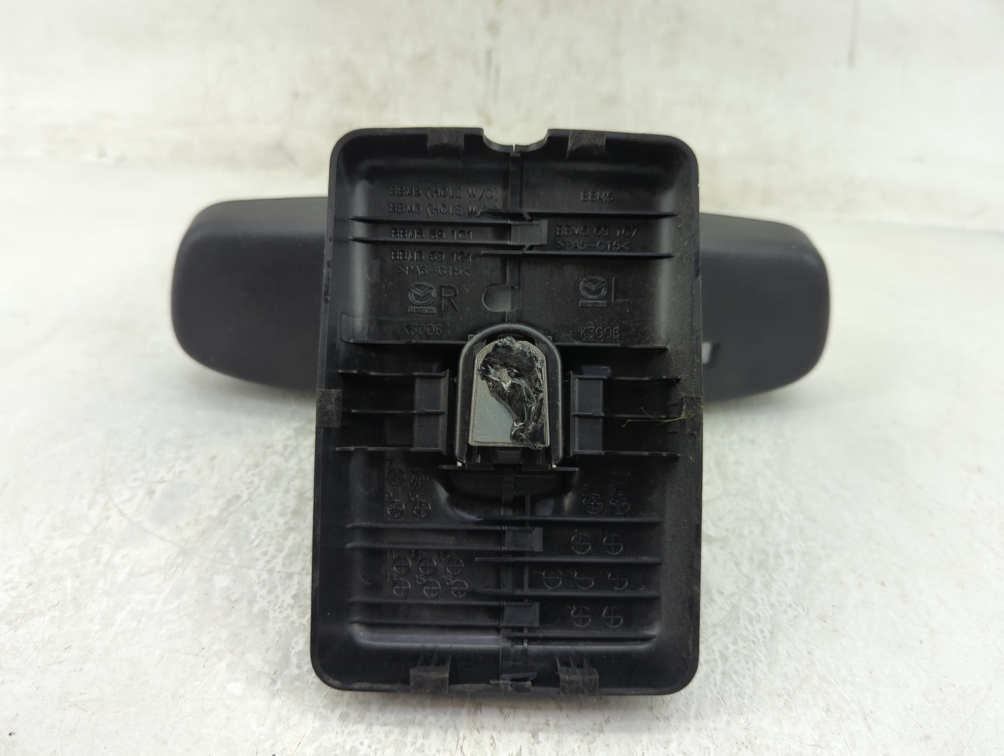 2010-2011 Mazda 3 Interior Rear View Mirror Replacement OEM P/N:4112A-0BIHL3 Fits Fits 2010 2011 OEM Used Auto Parts - Oemus