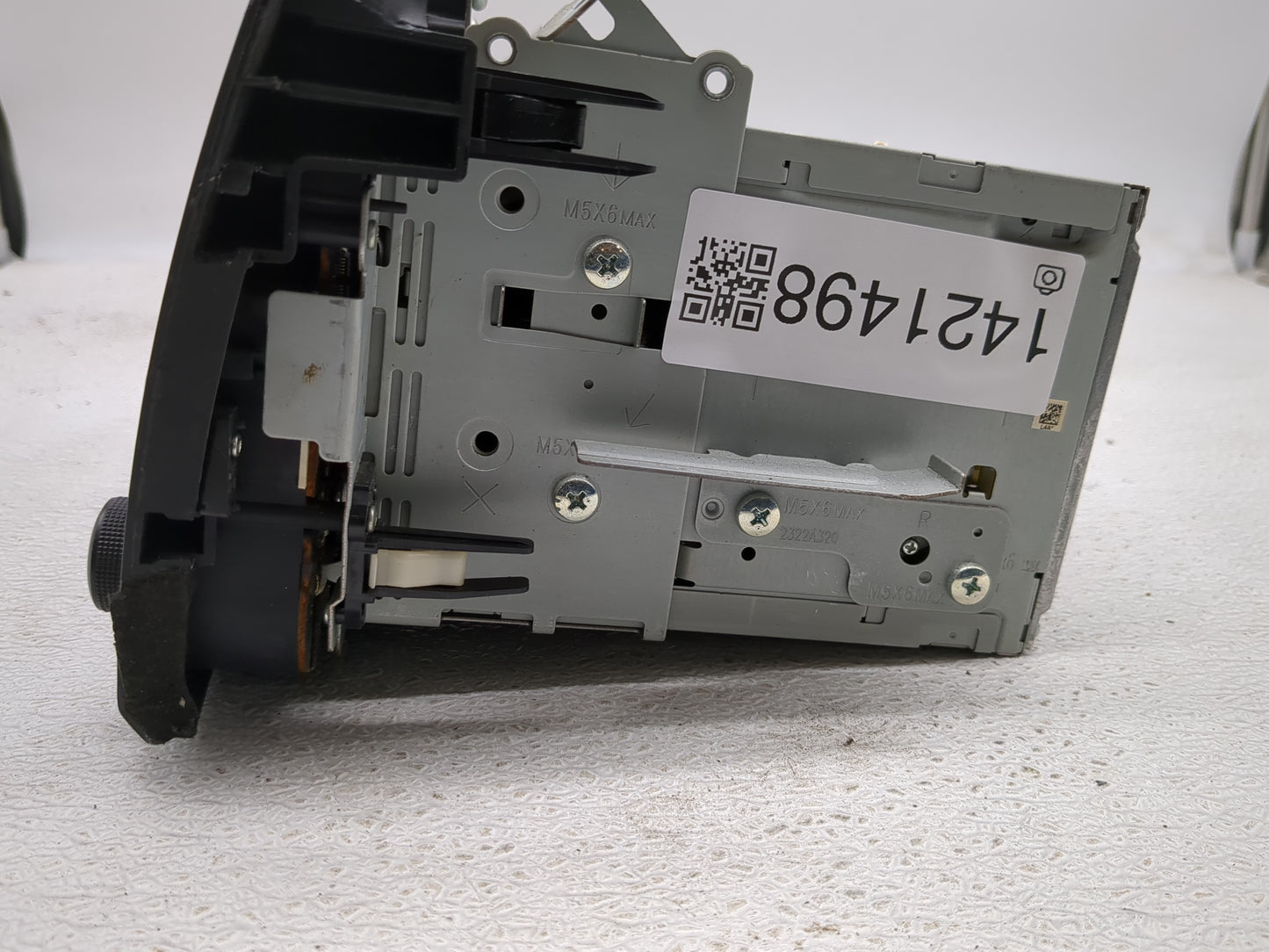 2011 Mazda 3 Radio AM FM Cd Player Receiver Replacement P/N:BBM5-66-AR0 Fits OEM Used Auto Parts - Oemusedautoparts1.com