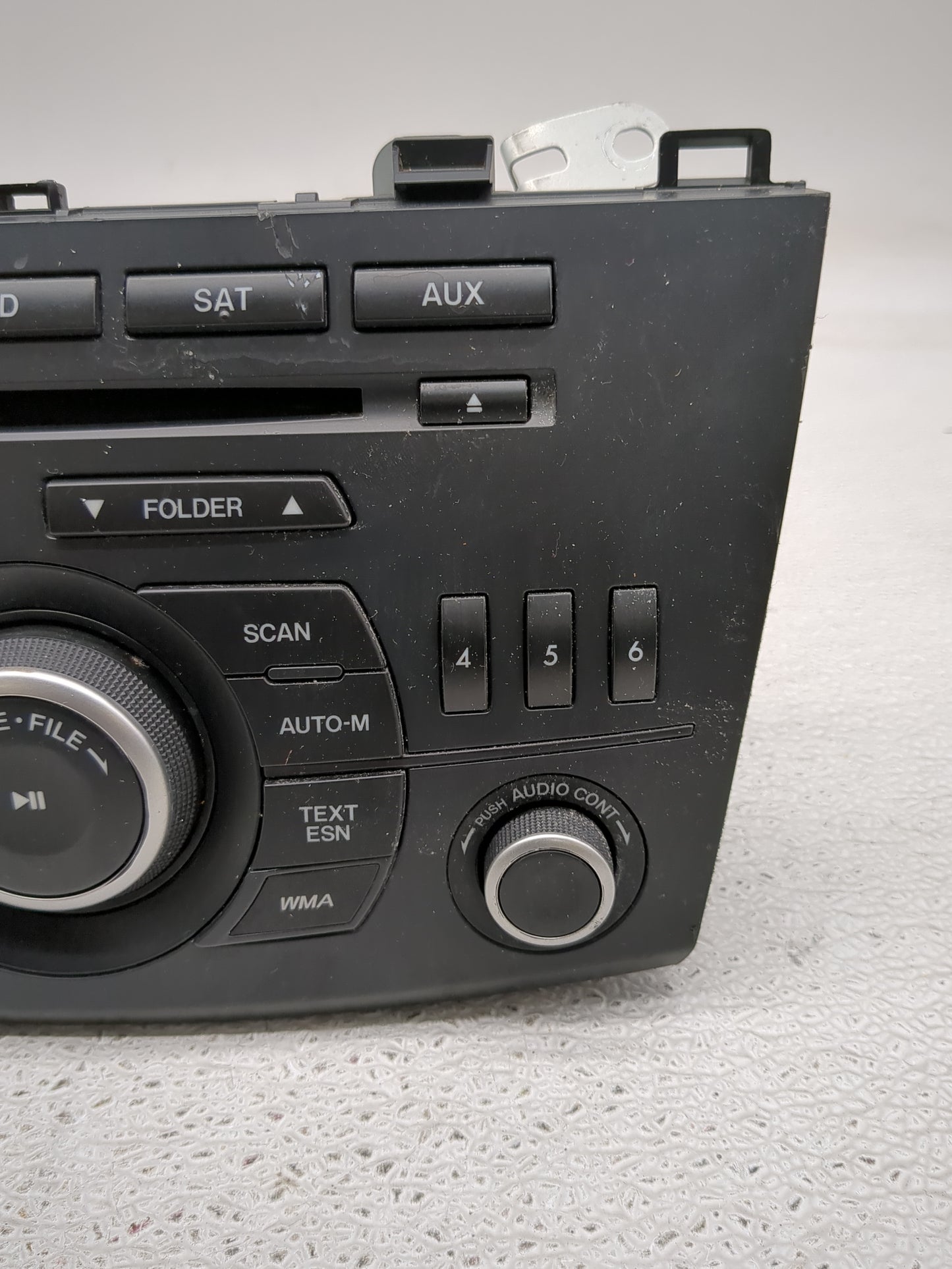 2011 Mazda 3 Radio AM FM Cd Player Receiver Replacement P/N:BBM5-66-AR0 Fits OEM Used Auto Parts - Oemusedautoparts1.com