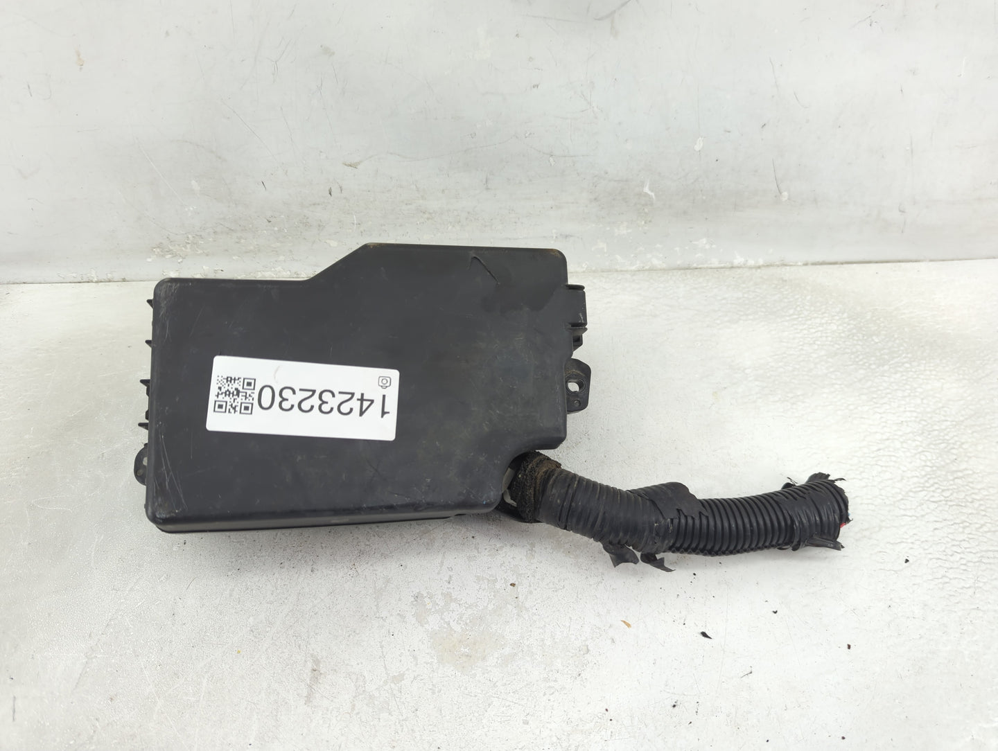 2011 Mazda 3 Fusebox Fuse Box Panel Relay Module Fits OEM Used Auto Parts - Oemusedautoparts1.com