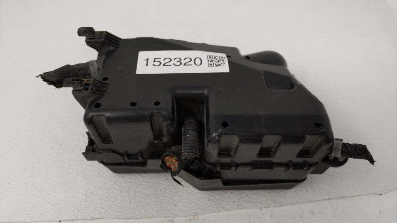 2011 Mazda 3 Fusebox Fuse Box Panel Relay Module Fits OEM Used Auto Parts - Oemusedautoparts1.com