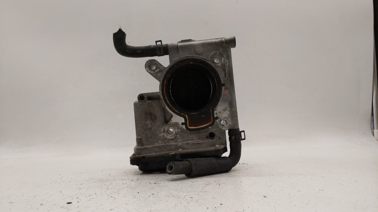 2006-2013 Mazda 3 Throttle Body P/N:L3R4 13 640 L3G2 13 640 A, P53N 13 640 Fits Fits 2006 2007 2008 2009 2010 2011 2012 2013