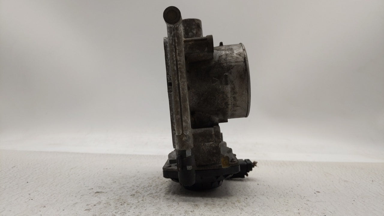 2006-2013 Mazda 3 Throttle Body P/N:L3R4 13 640 L3G2 13 640 A, P53N 13 640 Fits Fits 2006 2007 2008 2009 2010 2011 2012 2013