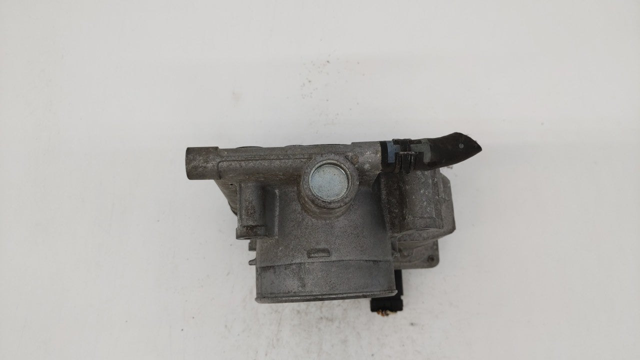 2006-2013 Mazda 3 Throttle Body P/N:L3R4 13 640 L3G2 13 640 A, P53N 13 640 Fits Fits 2006 2007 2008 2009 2010 2011 2012 2013