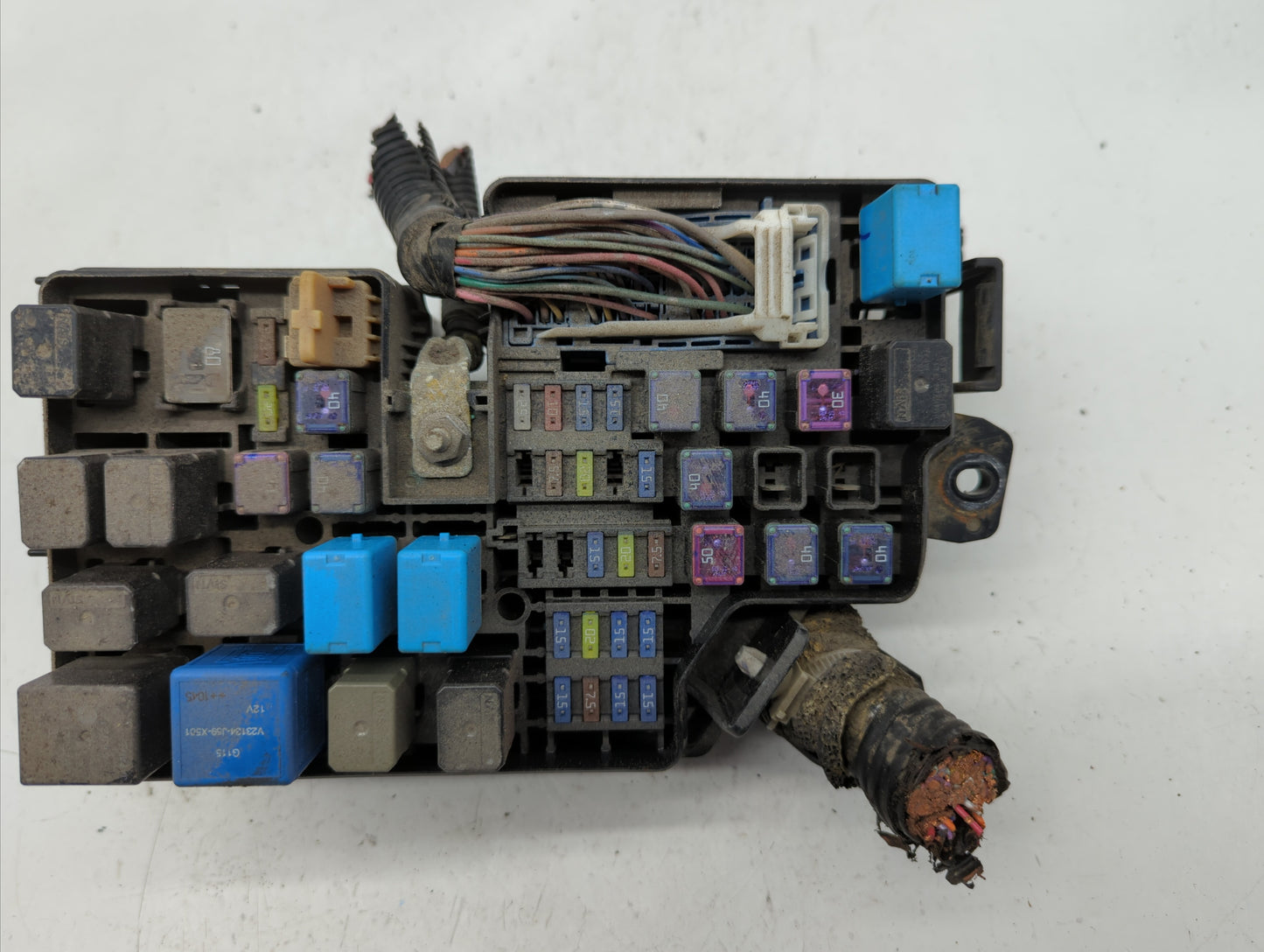2011 Mazda 3 Fusebox Fuse Box Panel Relay Module P/N:BBM6-66791 Fits OEM Used Auto Parts - Oemusedautoparts1.com