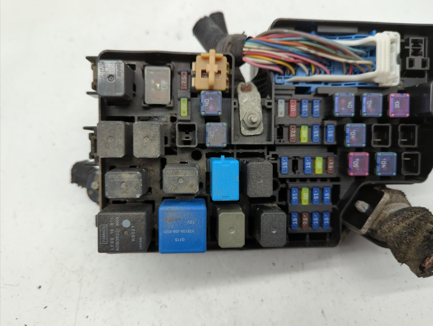 2011 Mazda 3 Fusebox Fuse Box Panel Relay Module P/N:BBM6-66791 Fits OEM Used Auto Parts - Oemusedautoparts1.com