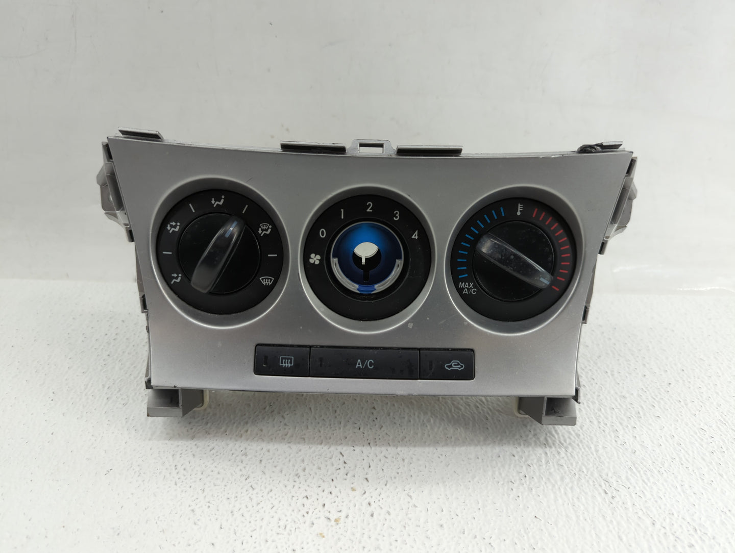 2010-2011 Mazda 3 Climate Control Module Temperature AC/Heater Replacement P/N:BBM4 1A20 BBM4 0K16, BBM4 0E27 Fits Fits 2010
