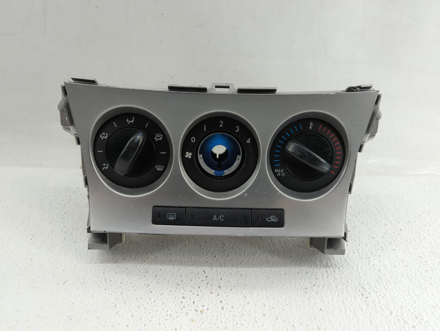 2010-2011 Mazda 3 Climate Control Module Temperature AC/Heater Replacement P/N:BBM4 1A20 BBM4 0K16, BBM4 0E27 Fits Fits 2010