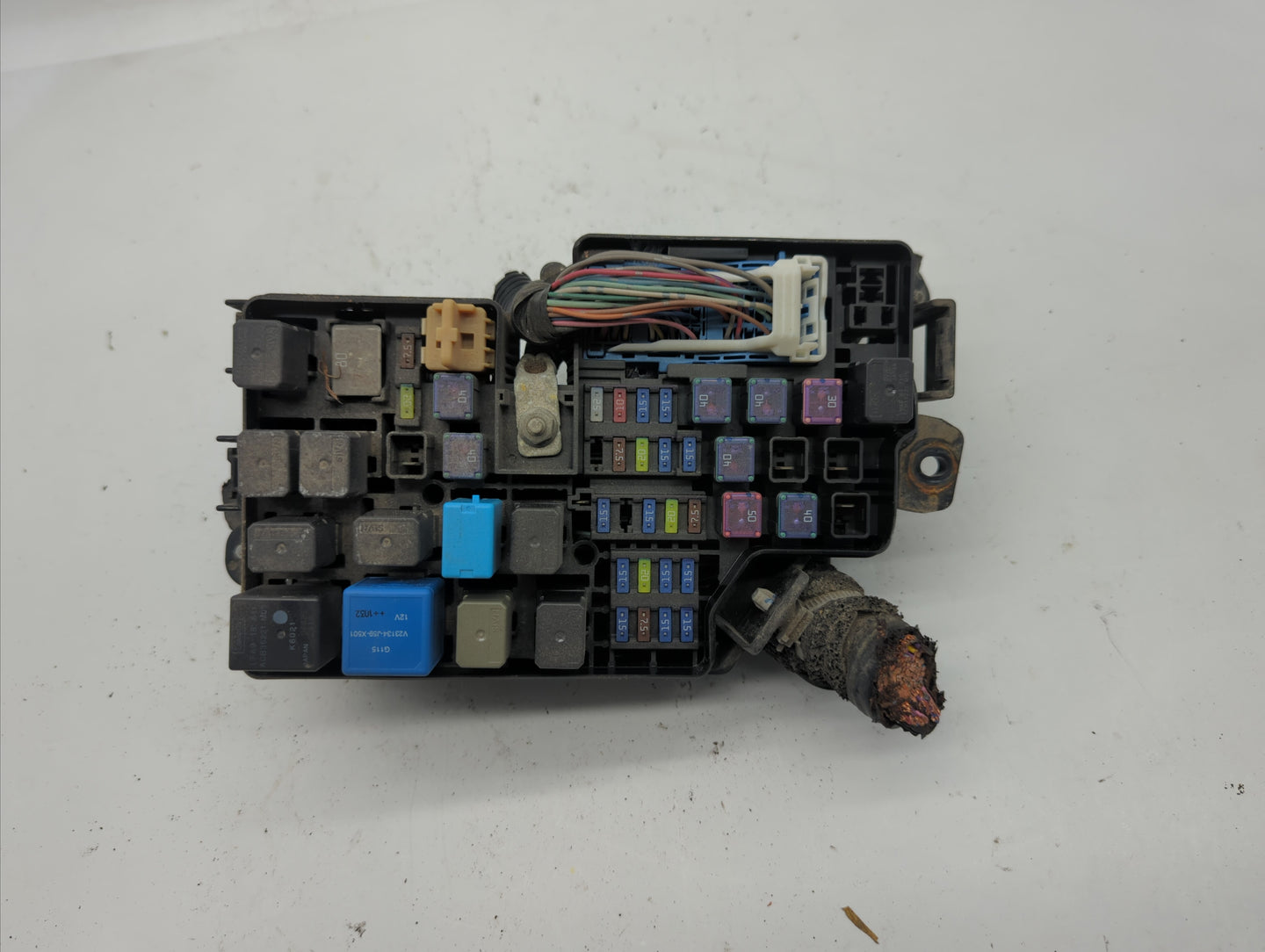 2011 Mazda 3 Fusebox Fuse Box Panel Relay Module P/N:BBM6-66791 Fits OEM Used Auto Parts - Oemusedautoparts1.com