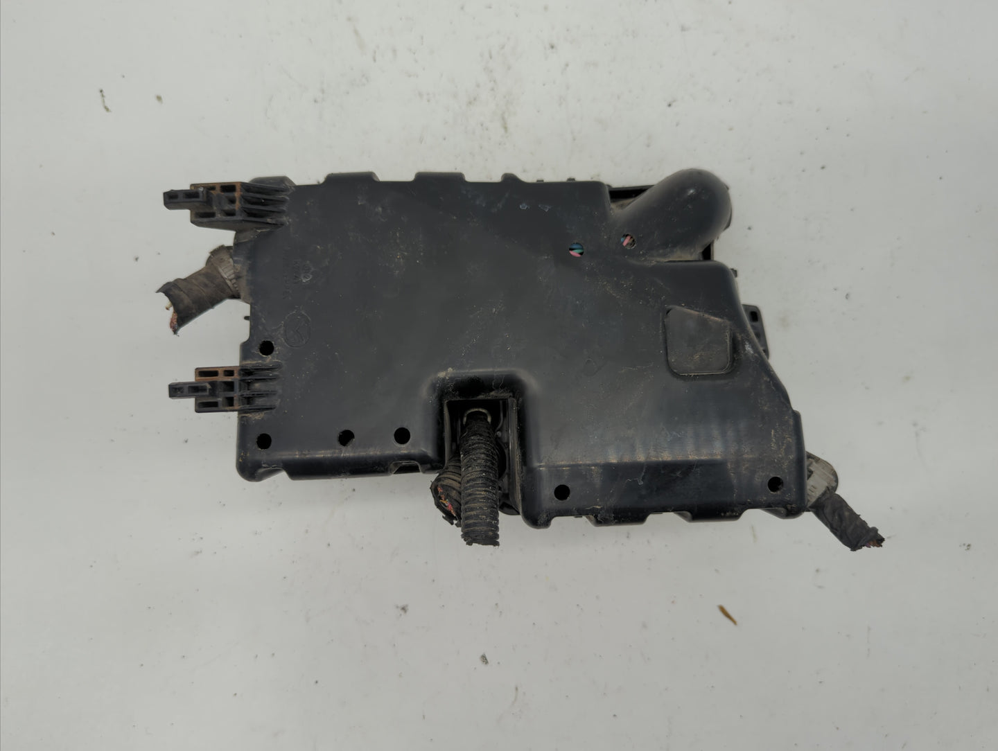 2011 Mazda 3 Fusebox Fuse Box Panel Relay Module P/N:BBM6-66791 Fits OEM Used Auto Parts - Oemusedautoparts1.com