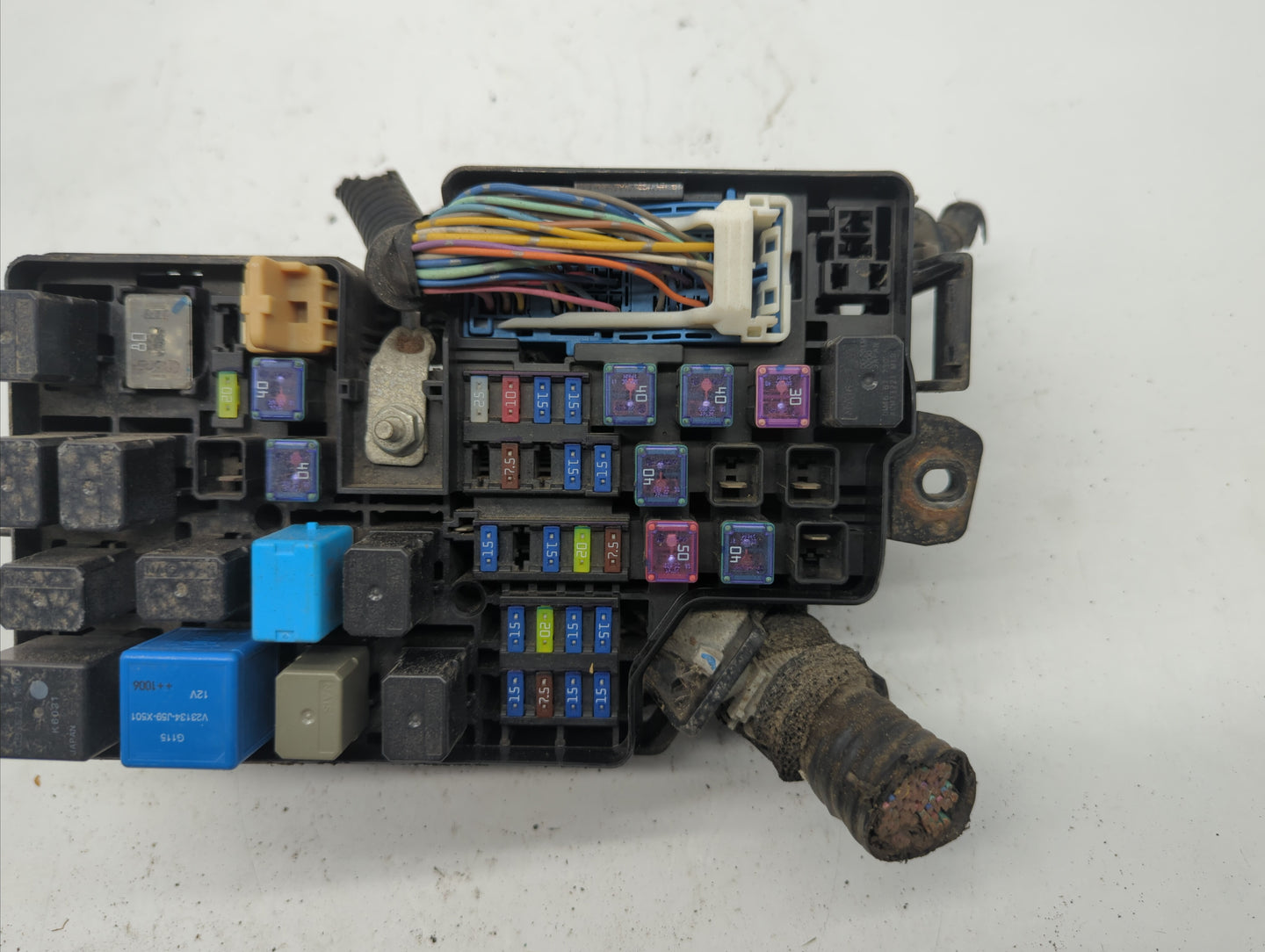 2011 Mazda 3 Fusebox Fuse Box Panel Relay Module P/N:BBM5-66761 BBM6-66791 Fits OEM Used Auto Parts - Oemusedautoparts1.com