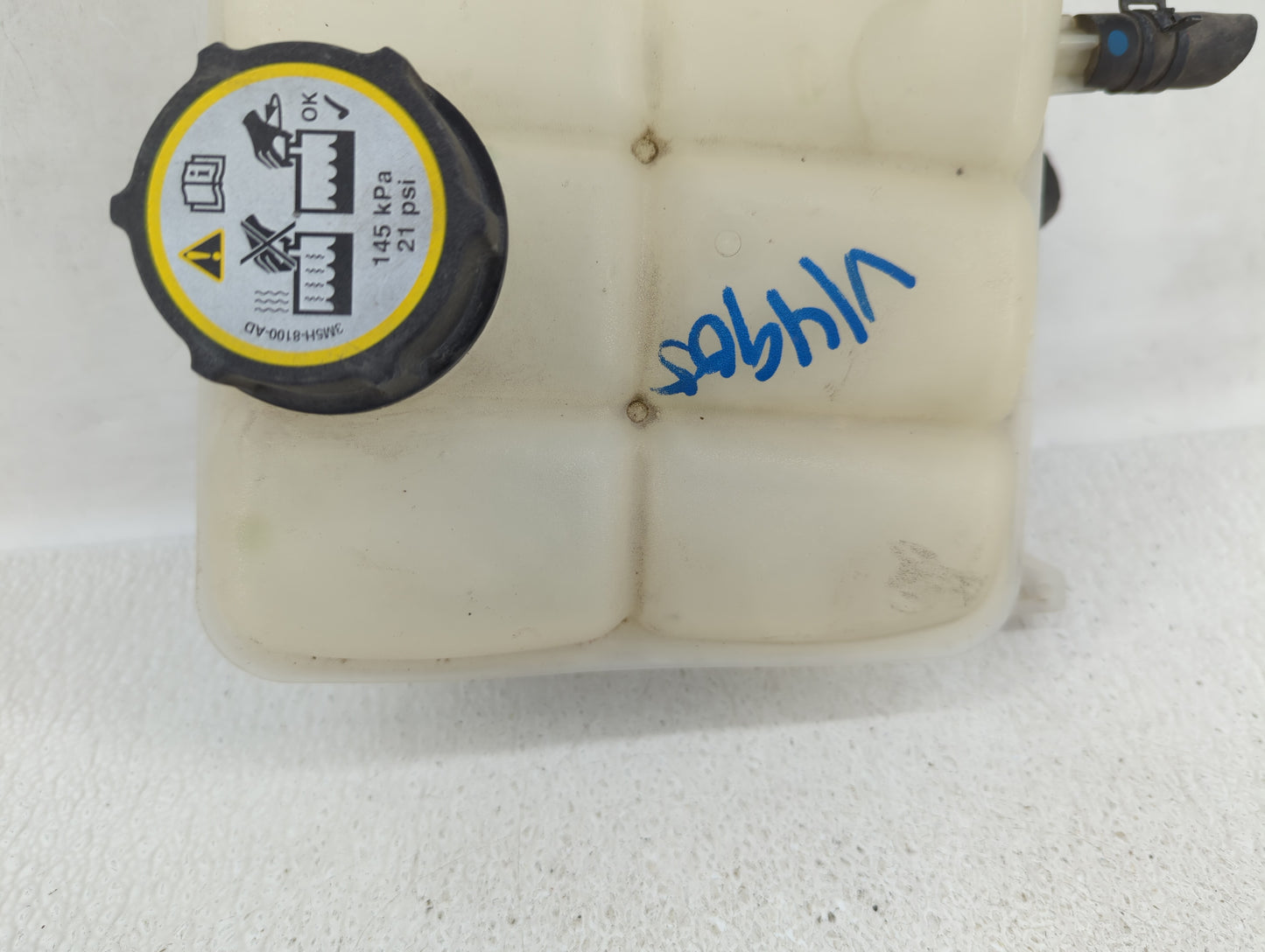 2004-2013 Mazda 3 Radiator Coolant Overflow Expansion Tank Bottle - Oemusedautoparts1.com