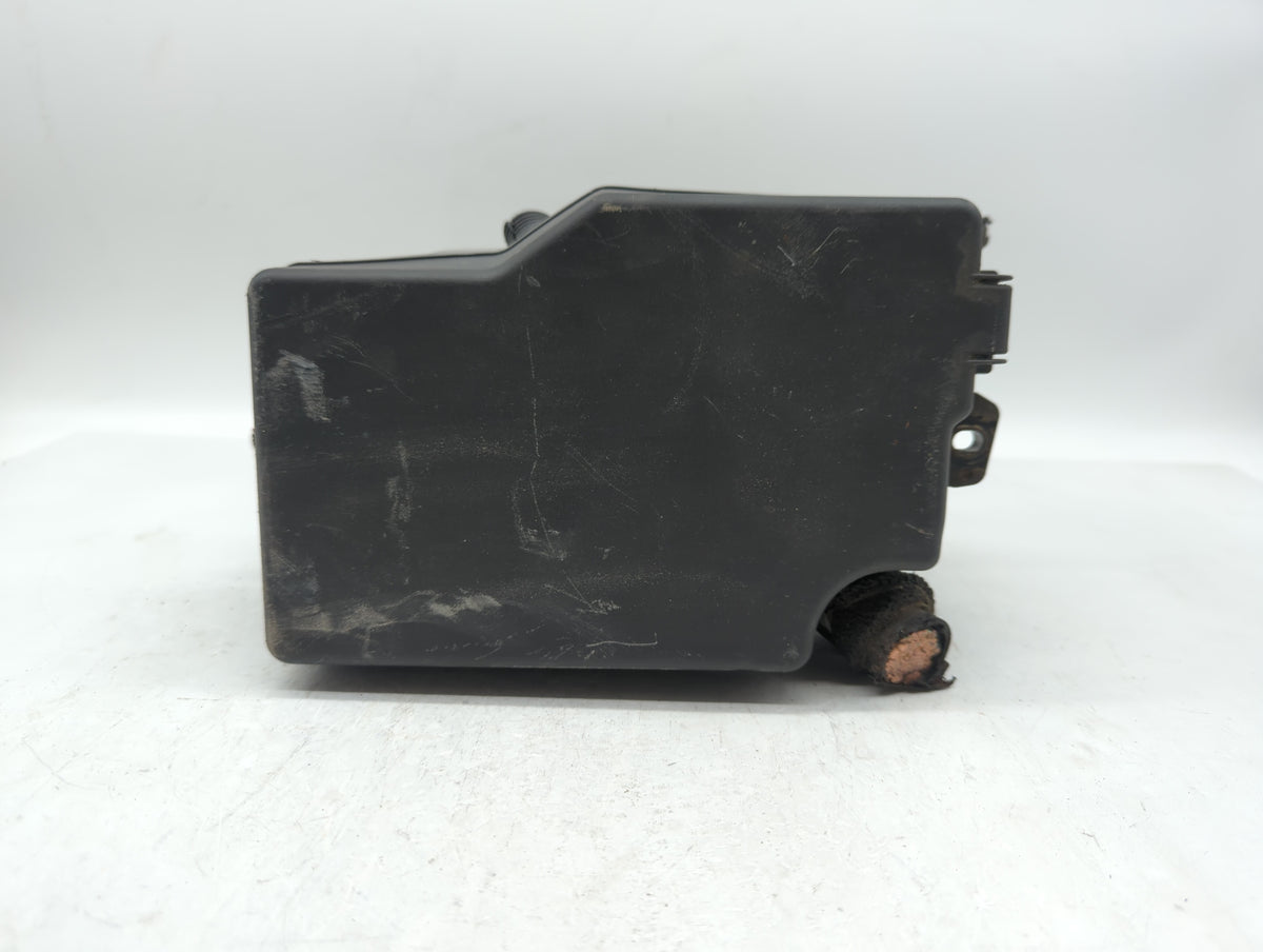 2010-2011 Mazda 3 Fusebox Fuse Box Panel Relay Module P/N:BBM6-66761 Fits Fits 2010 2011 OEM Used Auto Parts - Oemusedautopa