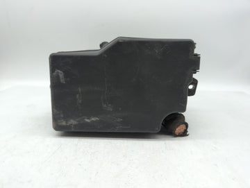 2010-2011 Mazda 3 Fusebox Fuse Box Panel Relay Module P/N:BBM6-66761 Fits Fits 2010 2011 OEM Used Auto Parts - Oemusedautopa