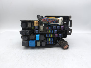 2010-2011 Mazda 3 Fusebox Fuse Box Panel Relay Module P/N:BBM6-66761 Fits Fits 2010 2011 OEM Used Auto Parts