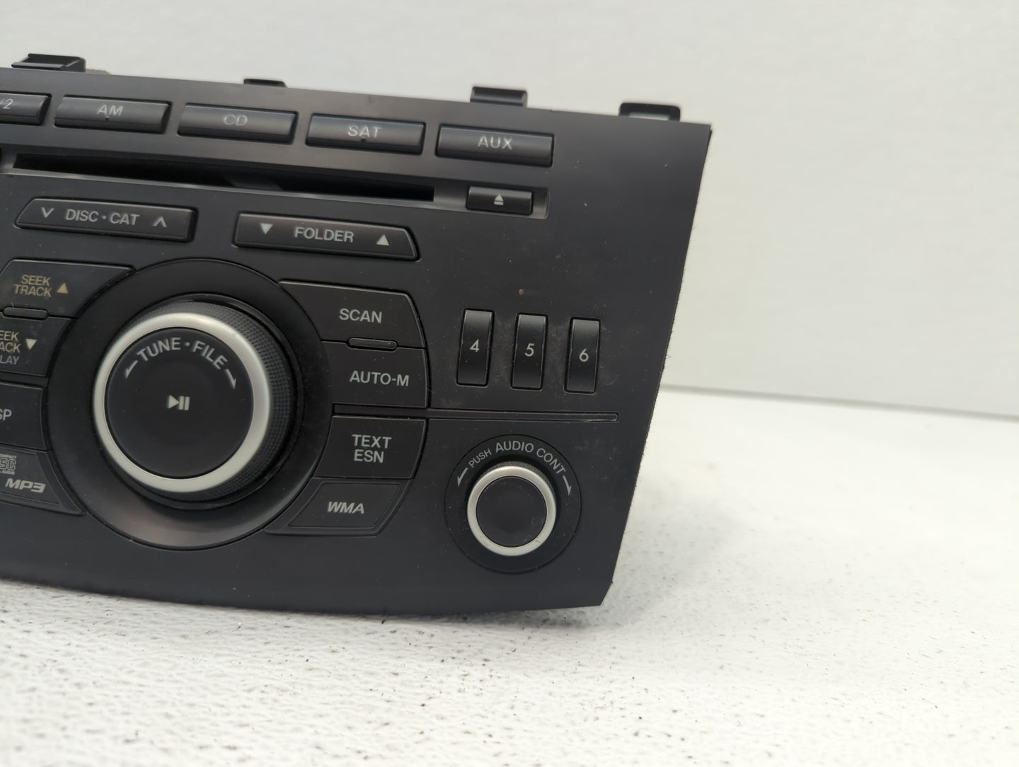 2011 Mazda 3 Radio AM FM Cd Player Receiver Replacement P/N:14792948 14792746, BBM5 66 AR0 Fits OEM Used Auto Parts - Oemuse