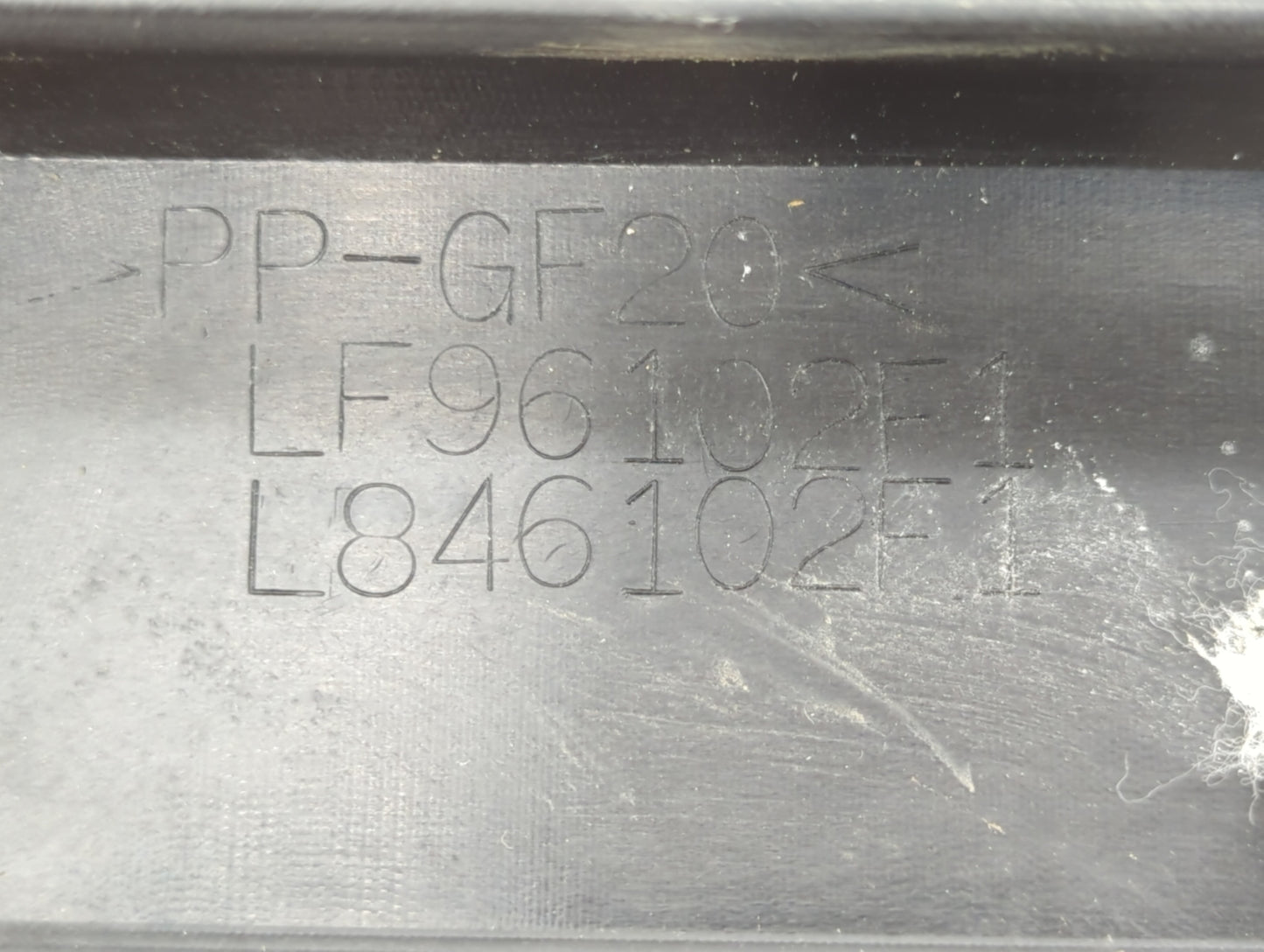 2011 Mazda 3 Engine Cover - Oemusedautoparts1.com