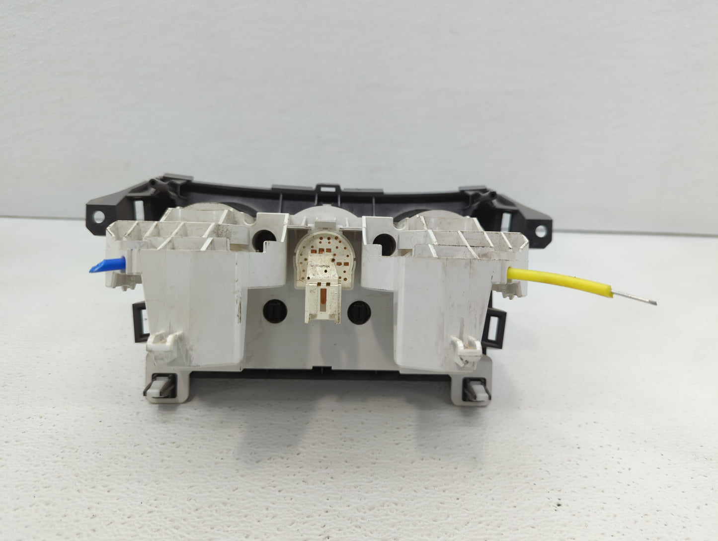 2010-2011 Mazda 3 Climate Control Module Temperature AC/Heater Replacement P/N:BBM4 1E25 BBM4 9K20, BBM4 9F08 Fits Fits 2010