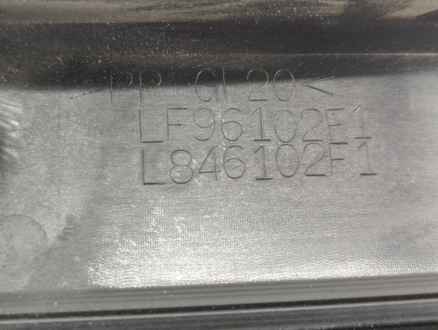 2011 Mazda 3 Engine Cover - Oemusedautoparts1.com