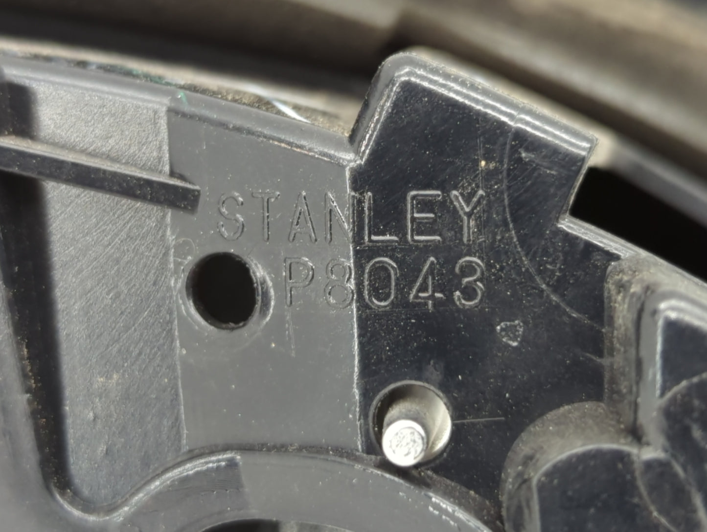 2010-2013 Mazda 3 Tail Light Assembly Passenger Right OEM P/N:P8043 BBM4 51 3F0 Fits Fits 2010 2011 2012 2013 OEM Used Auto 