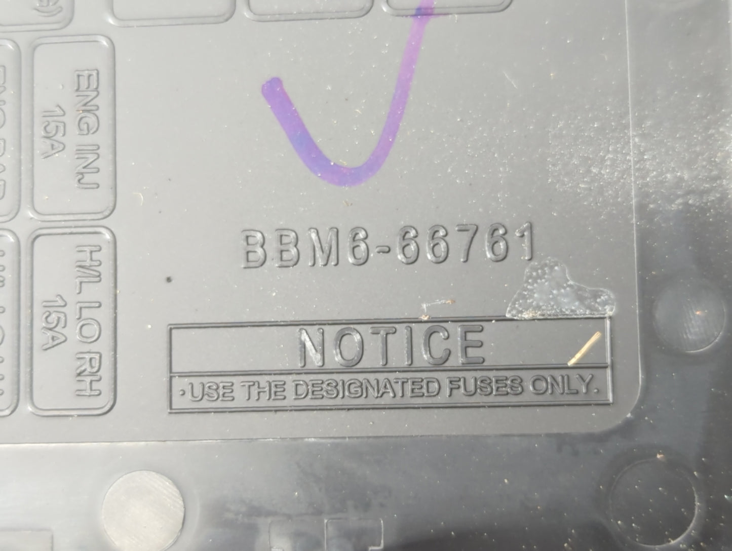 2011 Mazda 3 Fusebox Fuse Box Panel Relay Module P/N:BBM6-66761 Fits OEM Used Auto Parts - Oemusedautoparts1.com