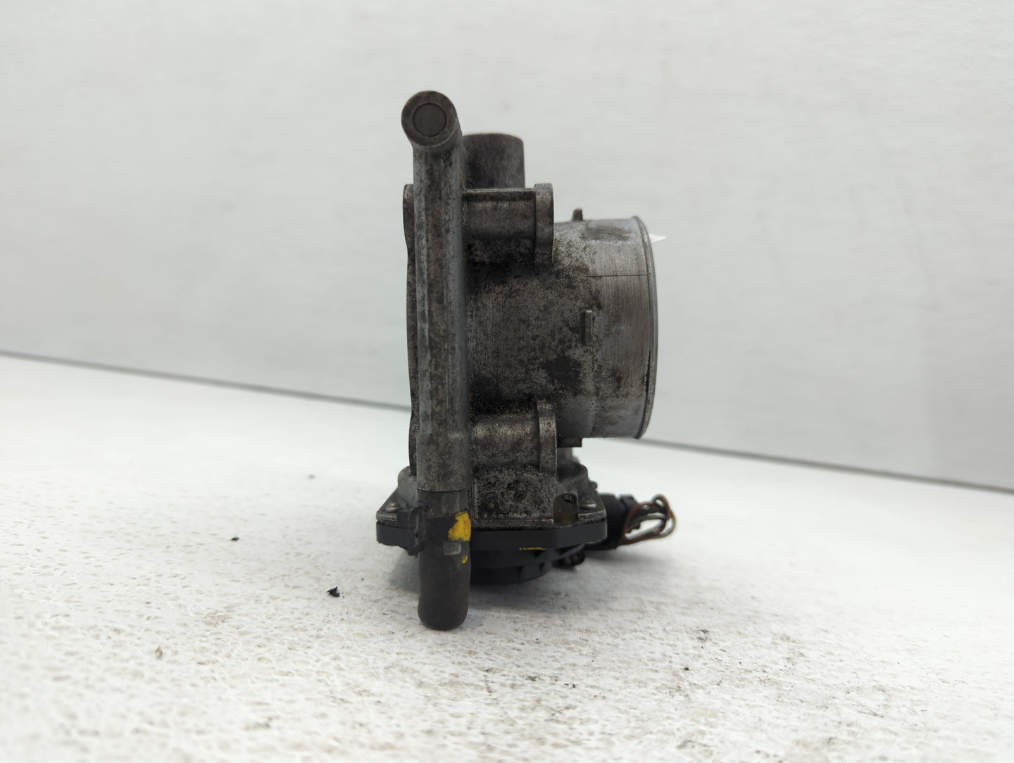 2010-2013 Mazda 3 Throttle Body P/N:9B4G-9F991-A 9B40-9F991 Fits Fits 2009 2010 2011 2012 2013 2014 2015 2016 2017 OEM Used 
