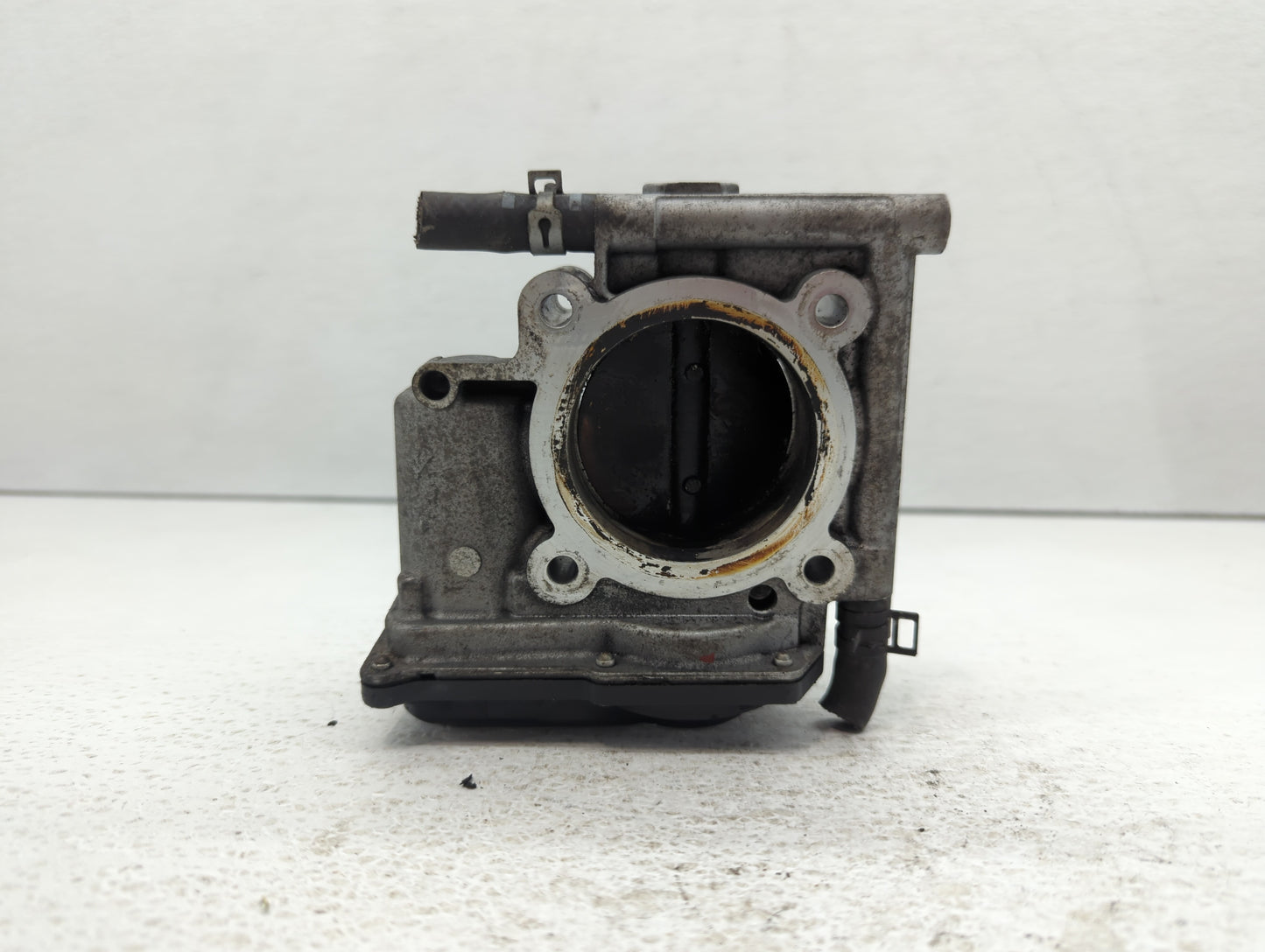 2010-2013 Mazda 3 Throttle Body P/N:9B4G-9F991-A 9B40-9F991 Fits Fits 2009 2010 2011 2012 2013 2014 2015 2016 2017 OEM Used 