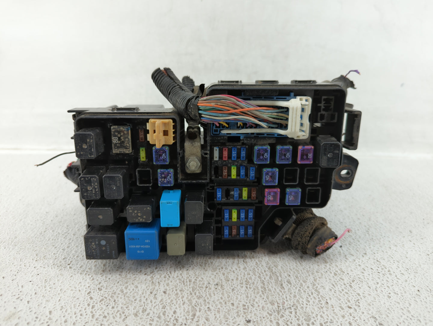 2011 Mazda 3 Fusebox Fuse Box Panel Relay Module P/N:BBM6-66761 BBM5-66761 Fits OEM Used Auto Parts - Oemusedautoparts1.com