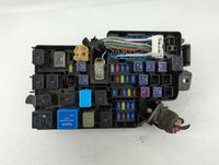 2010-2011 Mazda 3 Fusebox Fuse Box Panel Relay Module P/N:BBM6-66761 BBM5-66761 Fits Fits 2010 2011 OEM Used Auto Parts - Oe