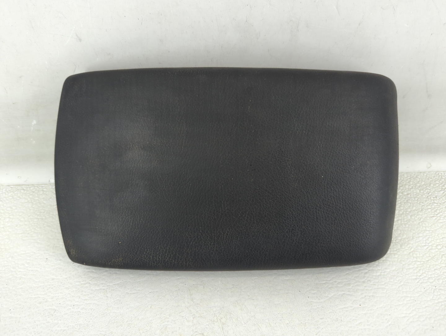 2011 Mazda 3 Center Console Armrest Cover Lid - Oemusedautoparts1.com